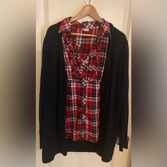 XL ESPRIT Elevated plaid shirt with ruffle detailing and empire waist. - Picture 8 of 9